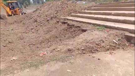 विजयराघवगढ़: नगर परिषद विजयराघवगढ़ ने जल गंगा संवर्धन अभियान के तहत झपावन नदी का कराया गहरीकरण
