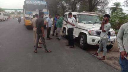 मंडला: जिले में 1 मई से 31 मई तक यातायात नियमों के उल्लंघन पर POS मशीन से काटे गए चालान, वसूला गया ₹7 लाख से अधिक का जुर्माना