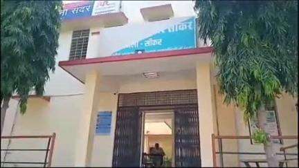 सीकर: सबलपुरा के पास ट्राले और कार की टक्कर, कार में सवार पटवारी की हुई मौत
