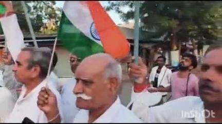 इटारसी: राम जानकी मंदिर से आजाद चौराहे तक वरिष्ठ नागरिक संघ पुरानी इटारसी ने ऑपरेशन सिंदूर की सफलता पर निकाली तिरंगा रैली