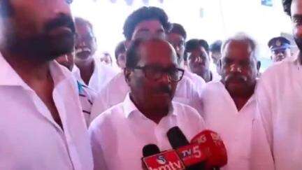 రేషన్ వాహనం ద్వారా సమయం వృథా అయిపోతుందని తెలిపిన APSRTC ఛైర్మన్ కొనకళ్ల నారయణరావు