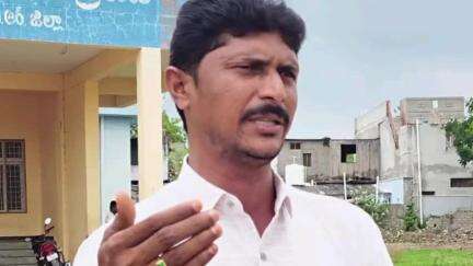 కడప: డీఎస్సీ పరీక్ష హాల్ టికెట్ల డౌన్లోడ్ సమస్యను పరిష్కరించాలి: డీవైఎఫ్ఐ జిల్లా కార్యదర్శి వీరనాల శివకుమార్