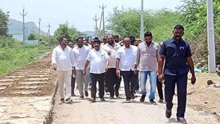 కనిగిరి: పట్టణంలో ప్రజలకు మౌలిక వసతుల కల్పనే ధ్యేయంగా పనిచేస్తున్నాం: ఎమ్మెల్యే ముక్కు ఉగ్ర నరసింహారెడ్డి
