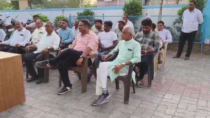 સિહોર: સિહોર પોલીસ સ્ટેશન ખાતે શાંતિ સમિતિની બેઠક યોજાઈ આગામી રથયાત્રા અને બકરી ઈદ ને લઇ