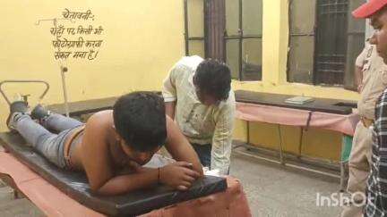 धामपुर: नहटौर के झालू मार्ग पर एक बैंकट हॉल में शादी समारोह में बारातियों के बीच चाकू चलने से एक किशोर सहित दो लोग घायल