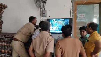 श्रीविजयनगर के खाटू श्याम मंदिर के बाहर से मोटरसाइकिल चोरी की वारदात, पुलिस खंगाल रही सीसीटीवी कैमरे