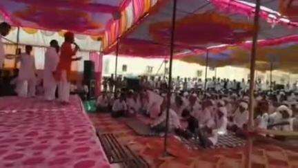 सिणधरी: सिणधरी चारणान में 13वीं वर्षगाँठ महोत्सव व भामाशाह सम्मान समारोह का आयोजन, चौहटन प्रधान रहे उपस्थित