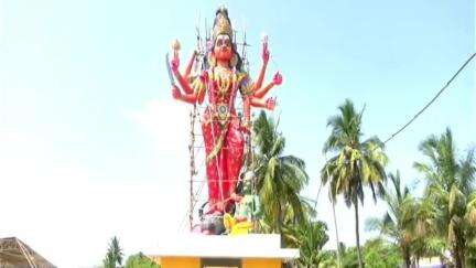 சேலம்: உலகிலேயே முதல் முறையாக ர ரெட்டியூரில் 54 அடி உயரத்தில் காளியம்மன் கோவில் எட்டாம் தேதி கும்பாபிஷேகம் நடைபெற உள்ளதாக அறிவிப்பு