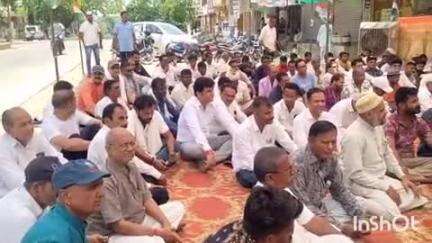 गढ़ी: गढ़ी में कांग्रेस की संविधान बचाओ रैली का हुआ आयोजन, बांसवाड़ा विधायक रहे मौजूद