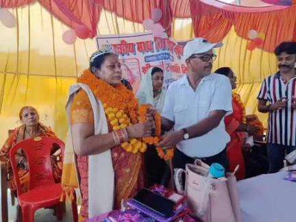 भगवानपुर: मध्य विद्यालय मथुरापुर में दो शिक्षिकाओं के सेवानिवृत्त होने पर विदाई सह सम्मान समारोह आयोजित