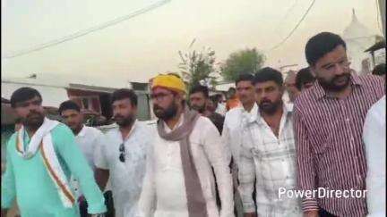 उमरेठ: सांसद बंटी विवेक साहू ने पदयात्रा कर ग्रामीणों से किया संवाद, भाजपा सरकार की उपलब्धियां बताईं