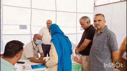 मंडी: मण्डी में चिकित्सा शिविर में विशेषज्ञ चिकित्सकों ने 300 लोगों का स्वास्थ्य किया जांच