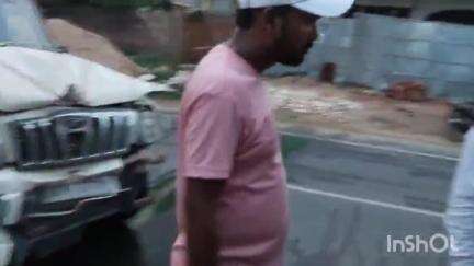 मधेपुरा: सिंहेश्वर रोड NH-107 पर एंबुलेंस ने स्कॉर्पियो को मारी टक्कर