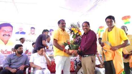 పాలకొల్లు: భగ్గేశ్వరంలో రేషన్ షాపు ప్రారంభ కార్యక్రమంలో పాల్గొన్న కేంద్రమంత్రి శ్రీనివాస్ వర్మ, మంత్రి నిమ్మల రామానాయుడు