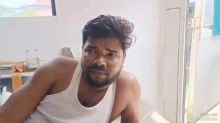 देवघर: साइबर क्राइम मामले में मोहनपुर पुलिस ने लता सारे में छापा मारा, 2 हिरासत में, भागने की कोशिश में एक आरोपी घायल
