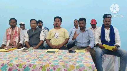 बुंडू: सरना धर्म कोड की मांगों को लेकर झारखंड बंद के समर्थक, पांचपरगना के आदिवासी नेता के साथ जमशेदपुर की बैठक में हुए शामिल