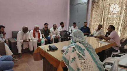 नोहर: नोहर में श्री गौशाला और नगर पालिका के बीच गिन्नाणी के पानी को लेकर उपजा विवाद रविवार को बैठक के बाद समाप्त हुआ