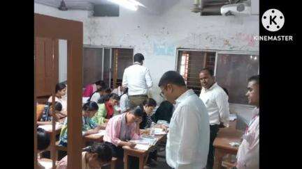 छपरा: छपरा शहर में ज़िला अधिकारी द्वारा बिहार संयुक्त प्रवेश प्रतियोगिता परिषद का निरीक्षण