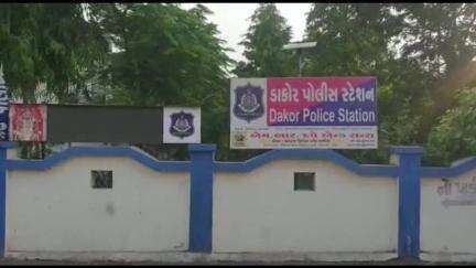 ઠાસરા: મંજીપુરામાં રસ્તો આપવા બાબતે થયેલ તકરાર મારામારીમાં પરિણામતા મામલો પોલીસ મથકે પહોંચ્યો,સામસામે પક્ષે ફરિયાદ નોંધાઈ