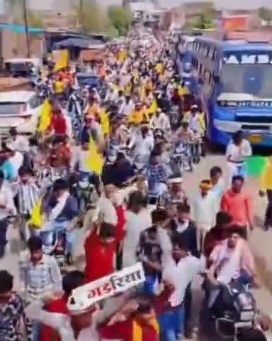 छतरपुर नगर: शिवपुरी में अहिल्याबाई जयंती पर निकली शोभायात्रा, मेधावी छात्र भी हुए सम्मानित