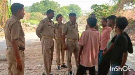 बरेली: एसएसपी बरेली के निर्देशन में समस्त थाना प्रभारी ने घुसपैठियों व संदिग्ध व्यक्तियों के खिलाफ चलाया अभियान