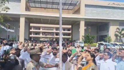నిర్మల్: కలెక్టరేట్ లో ఘనంగా తెలంగాణ ఆవిర్భావ దినోత్సవ వేడుకలు:జండా ఆవిష్కరించిన రాష్ట్ర ఫైనాన్స్ కార్పొరేషన్ చైర్మెన్