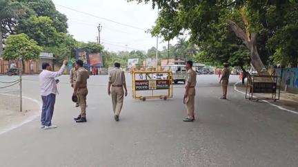 हरदोई: राज्यपाल के आगमन के मद्देनजर सुरक्षा व्यवस्था सख्त, कई मार्ग बंद किए गए, कई कार्यक्रमों में शामिल होंगी