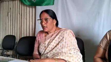 पौड़ी: नगर पालिका परिषद पौड़ी की पूर्व सभासद यशोदा नेगी ने नगर पालिका अध्यक्ष पर लगाए गंभीर आरोप
