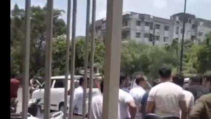 इंदौर: जूनी इंदौर में गुटखा कारोबारी के साथ मारपीट की कोशिश, वीडियो वायरल