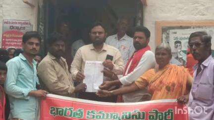 ఆలూరు: అర్హులైన పేదలకు ఇంటి స్థలాలు మంజూరు చేయాలి : హోలగుంద సిపిఐ మండల కార్యదర్శి మారెప్ప