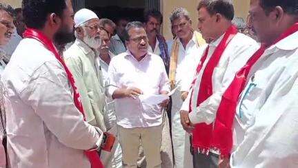శింగనమల: సింగనమల నియోజకవర్గం కేంద్రంలో ఇల్లు లేని నిరుపేదలకు ఇంటి స్థలాలు ఇచ్చి ఇల్లు కట్టించాలని స్థానికులు నాయకులు #localissue