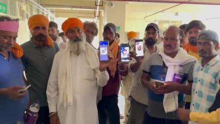 ਫਾਜ਼ਿਲਕਾ: ਫਾਜ਼ਿਲਕਾ ਦੇ ਸਰਕਾਰੀ ਹਸਪਤਾਲ ਵਿਖੇ ਮ੍ਰਿਤਕ ਦਾ ਪੋਸਟਮਾਰਟਮ ਕਰਨ ਨੂੰ ਲੈ ਕੇ ਖੱਜਲ ਖੁਆਰ ਕਰਨ ਦੇ ਲੱਗੇ ਇਲਜ਼ਾਮ