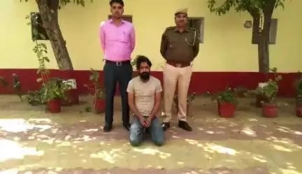 #सीकर 
🔸 महिला का जबरन अपहरण कर बलात्कार करने का 8 माह से फरार आरोपी दामोदर उर्फ नारायण गिरफ्तार...
#थाना_रानोली 
#TeamSikarPolice
