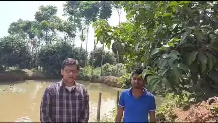 आत्मा भागलपुर-भागलपुर जिले के पीरपैंती प्रखंड, पं0 सलेमपुर के प्रगतिशील किसान अमर कुमार सिंह द्वारा समेकित कृषि प्रणाली।