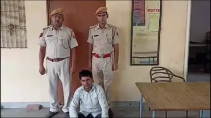 #थाना श्रीबालाजी :- एनडीपीएस एक्ट के प्रकरण में वांछित आरोपी एवं डोडा पोस्त विक्रेता शिवलाल गिरफ्तार। प्रकरण में पूर्व में एक आरोपी को गिरफ्तार किया चुका है।