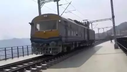 First trial train journey from Sangaldan to Reasi successfully underway. Exciting times ahead for commuters! #RailwayTrial #mib_india