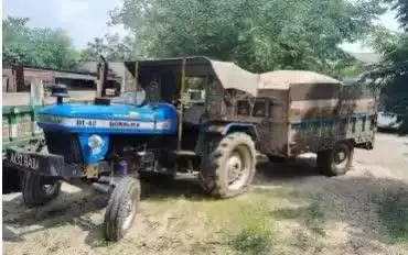 थाना #मेहन्दवास की कार्यवाही।
अवैध बजरी सहित एक ट्रैक्टर मय ट्रॉली #जप्त।
#TonkPolice