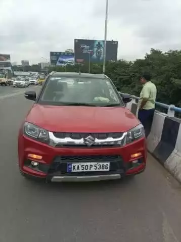 “Traffic Advisory”
Slow-moving traffic due to  Vehicle breakdown on  Hebbal flyover towards City, Kindly co-operate.