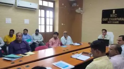 'स्वच्छ गांव-समृद्ध गांव' निश्चय योजना अंतर्गत जलापूर्ति योजना के रख रखाव एवं अनुरक्षण हेतु अनुरक्षकों का मानदेय भुगतान शीघ्र करने के लिए जिलाधिकारी के द्वारा डीपीआरओ को निर्देश दिया गया है