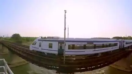 আপোনাৰ চহৰ গুৱাহাটীত এখন চাকৰি মেলাৰ আয়োজন কৰা হৈছে। দেশৰ যুৱক-যুৱতীসকলক চৰকাৰী চাকৰি প্ৰদানৰ সংকল্পৰ অংশ হিচাপে প্ৰধানমন্ত্ৰী নৰেন্দ্ৰ মোদীয়ে ২০২৪ চনৰ ২৯ অক্টোবৰত চৰকাৰী চাকৰিত নিৰ্বাচিত ৫১০০০ৰো অধিক প্ৰাৰ্থীক নিযুক্তি পত্ৰ বিতৰণ কৰিব।