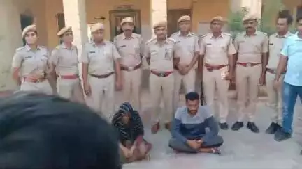 जिला पुलिस अधीक्षक जैसलमेर सुधीर चौधरी के निकटतम निर्देषन में, जिला पुलिस की त्वरित ओर बड़ी कार्यवाही, जिला विशेष टीम व पुलिस थाना कोतवाली जैसलमेर द्वारा ब्लाइण्ड मर्डर की वारदात का 12 घण्टे के अन्दर त्वरित खुलासा कर दो मुल्जिमान को किया गिर