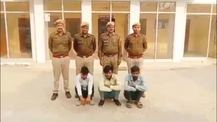 पुलिस थाना #गोविन्दगढ़ ने #भैंस #चोरी की वारदात का खुलासा कर तीन आरोपी किये गिरफ्तार।