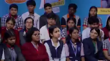 बॉलीवुड अदाकारा दीपिका पादुकोण मानसिक स्वास्थ्य और परीक्षा के दौरान तनाव और चिंता पर काबू पाने के बारे में #ExamWarriors से बात करेंगी

12 फरवरी को सुबह 10 बजे देखिए #ParikshaPeCharcha पर पूरी चर्चा