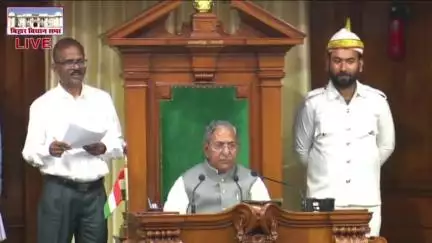 बिहार विधानसभा में बिहार राज्य मदरसा बोर्ड, में 2459+1 के छुटे हुए 1646 गैर अनुदानित मदरसों का फाईल को अतिशिघ्र सचिवालय भेजने की मांग सरकार से की।
#biharvidhansabha #biharbudget2025