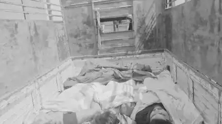 मंगलवार की सुबह एक भीषण सड़क दुर्घघटना हो गई जिसमें मां बेटा पुतुहु की मौके पर बरदात पर मौत हो गई