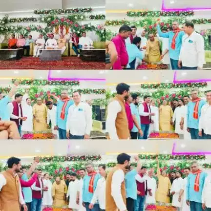 #भाजपा पिछड़ा मोर्चा #देवरिया द्वारा आयोजित #होली मिलन कार्यक्रम में रहा।