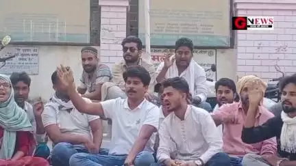 बड़ी खबर : गोड्डा सिविल सर्जन और महागामा अस्पताल प्रभारी के खिलाफ जमकर नारेबाजी और धरना-प्रदर्शन; #mahagama