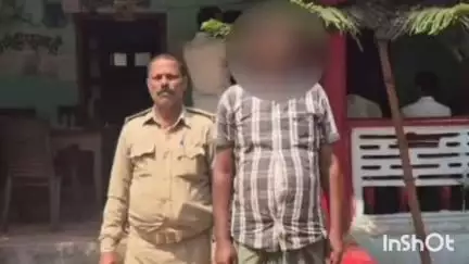 भवानीपुर: पूर्णिया पुलिस ने विभिन्न थानों से 58 लीटर देसी शराब के साथ 12 लोगों को किया गिरफ्तार