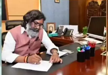 कोयला और आयरन पर रेट की बढ़ोतरी कोयला पार्टी मीट्रिक टन 250 और आयरन पर 400 रुपया संसे लगेगा@