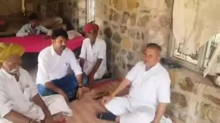 गडरारोड: पूर्व विधायक पदमाराम मेघवाल ने पंवारो की ढाणी का दौरा किया, शोक सभा में की शिरकत